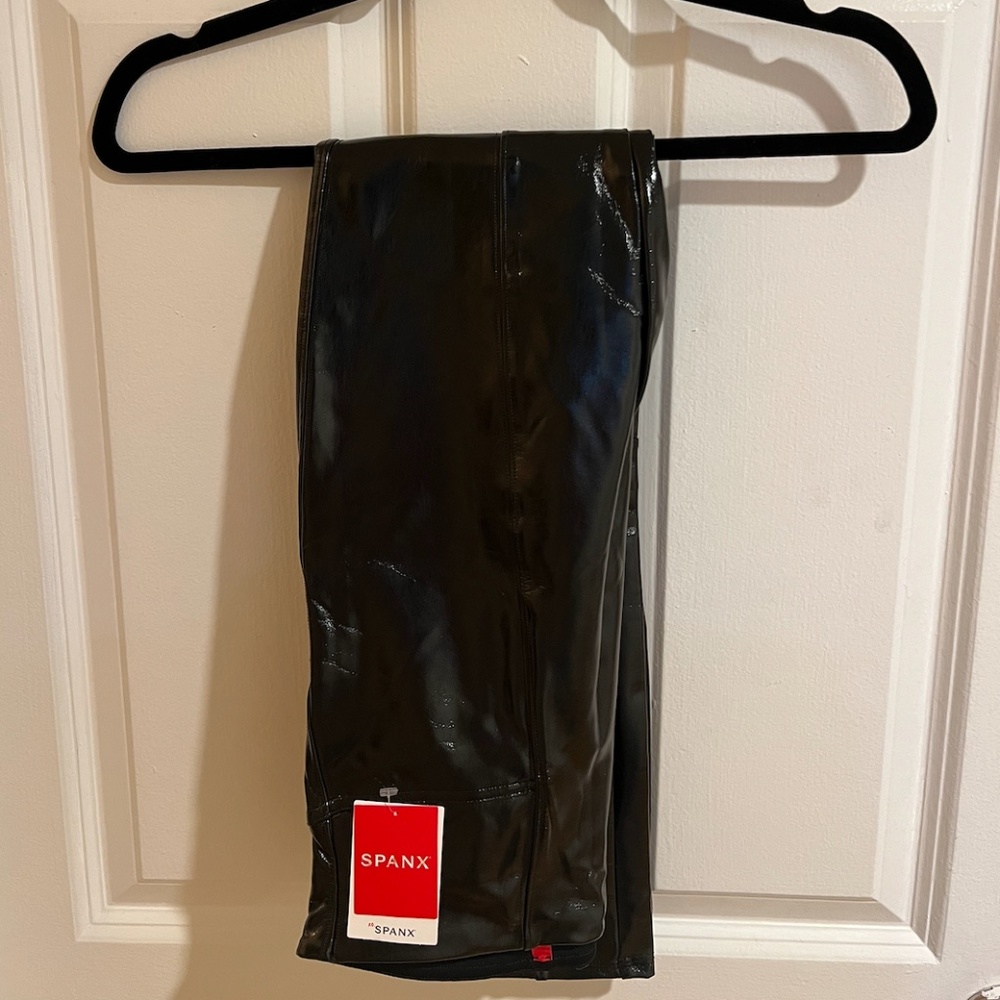 SPANXshape™ Faux Leather Patent Leggings